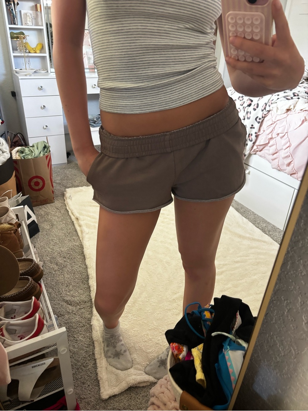 Garage Women's Taupe Elastic-Waist Athletic Shorts